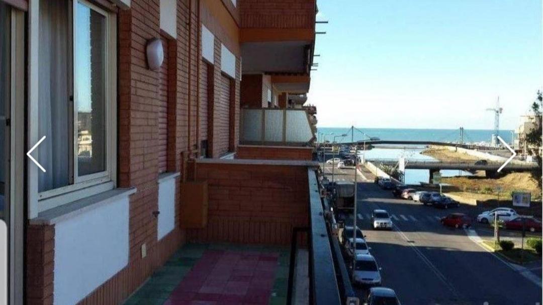 Appartamento Vista Mare ラディスポリ エクステリア 写真